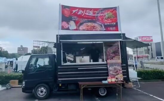 劉家西安刀削麺